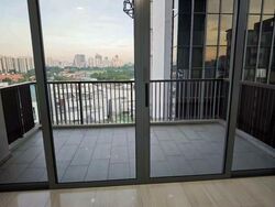 Lakeville (D22), Condominium #588858771